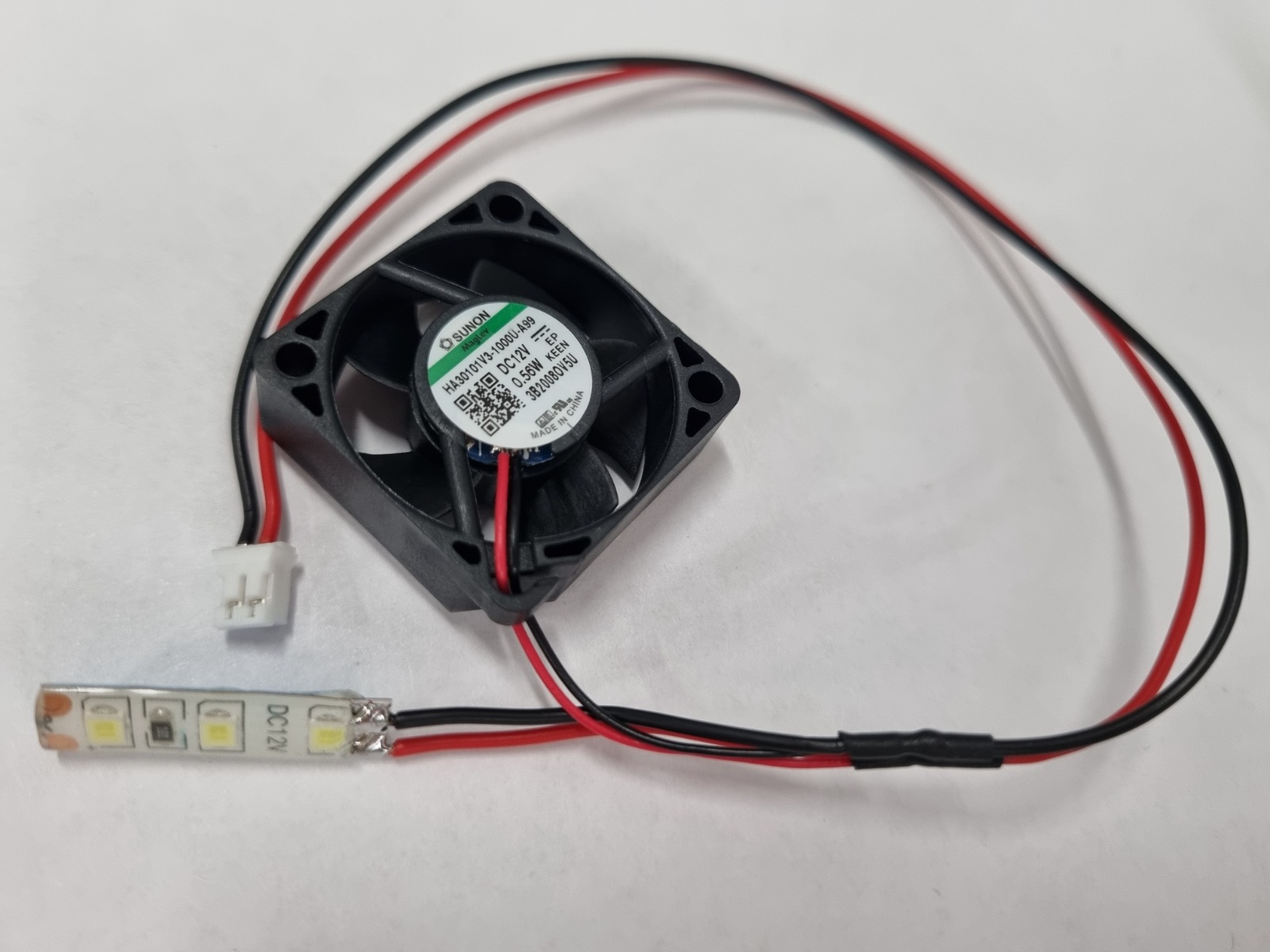 Fan 30x30x10 - SUNON - with LED Pro 2 and 3